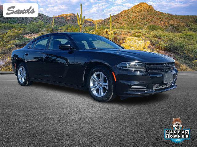 Used 2022 Dodge Charger SXT image 1