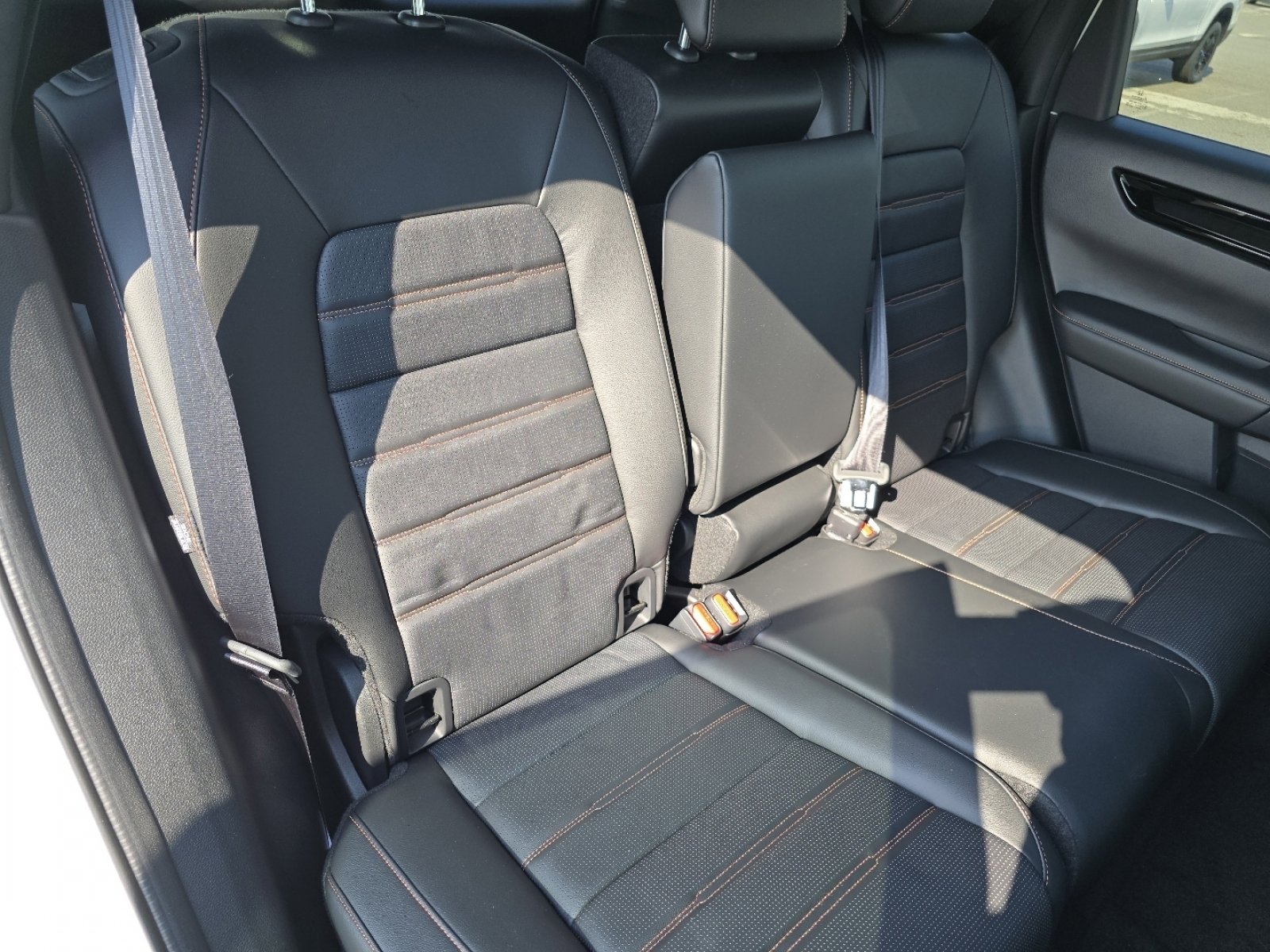 Used 2025 Honda CR-V Sport Touring image 22