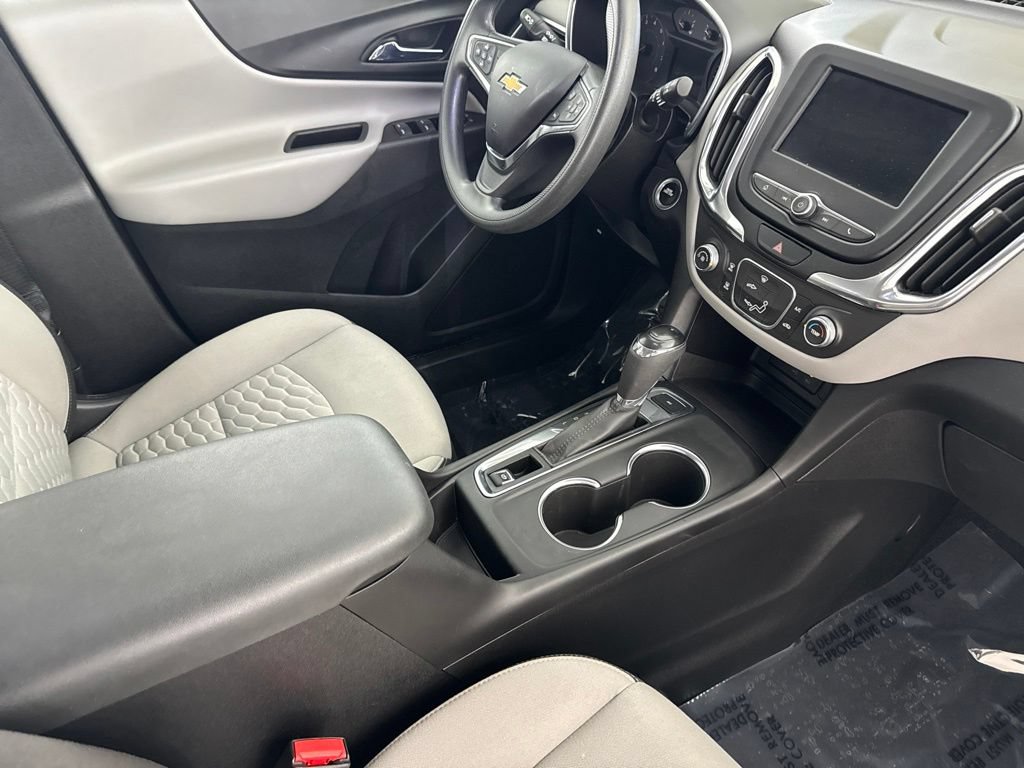 Used 2021 Chevrolet Equinox LS AWD/4WD image 23