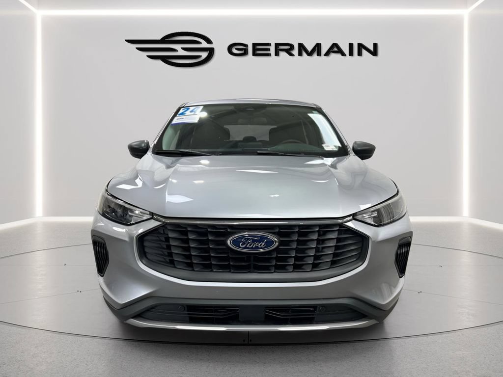 Certified 2024 Ford Escape Active w/ Cold Weather Package FWD image 2