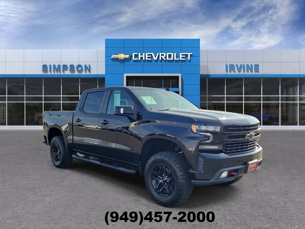 Used 2021 Chevrolet Silverado 1500 LT Trail Boss w/ Convenience Package II image 2