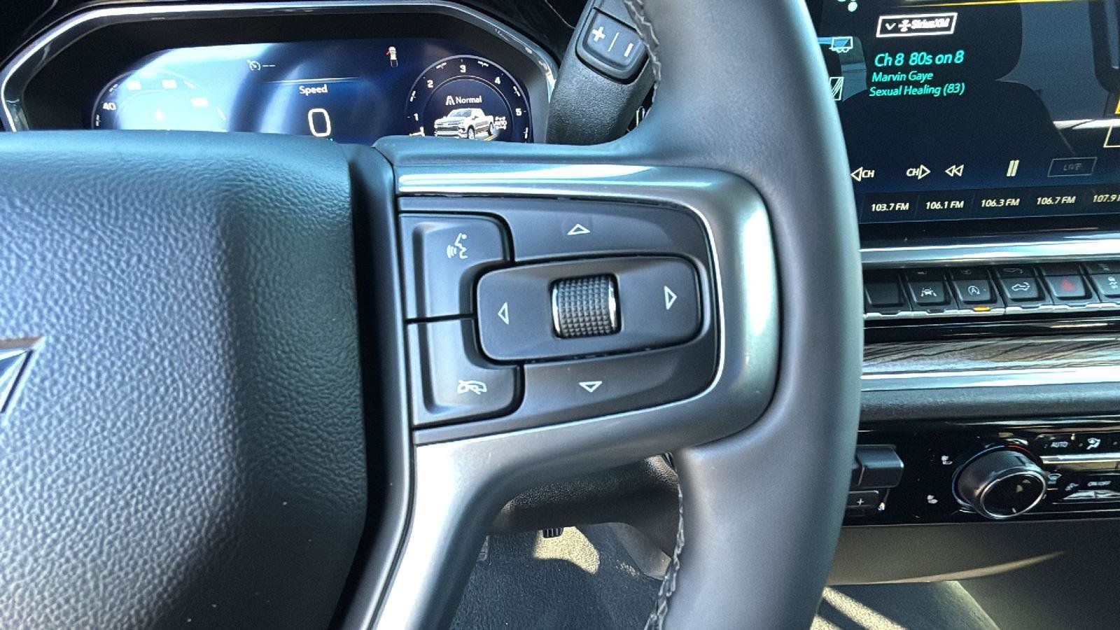 Used 2025 Chevrolet Silverado 1500 LT image 18