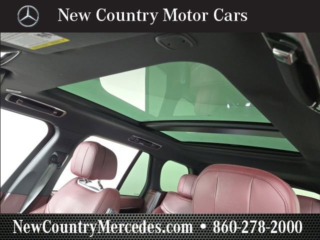 Used 2023 Land Rover Range Rover SE image 12