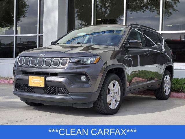 Certified 2022 Jeep Compass Latitude w/ Sun and Sound Group image 3