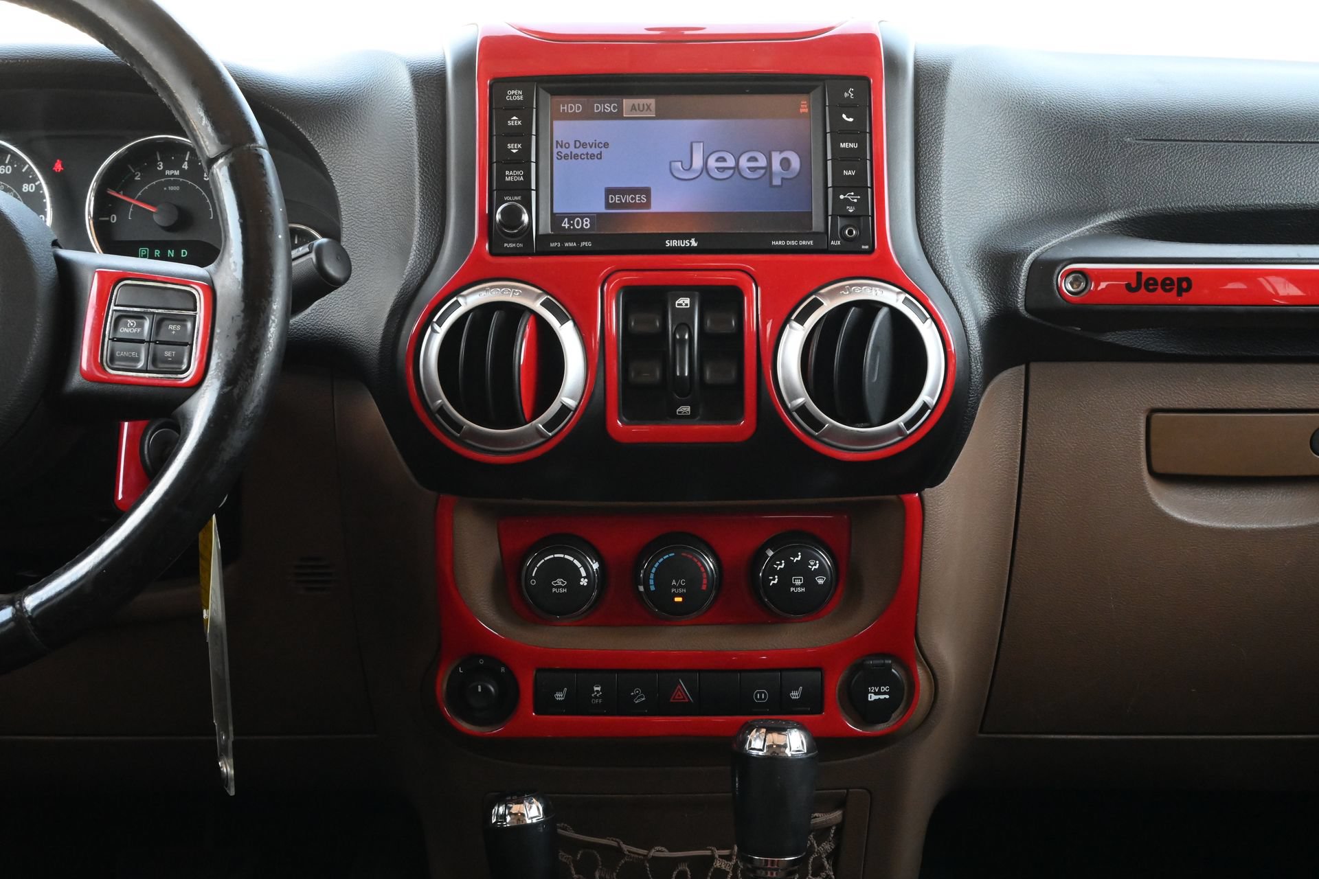 Used 2012 Jeep Wrangler Unlimited Sahara w/ Dual Top Group AWD/4WD image 12