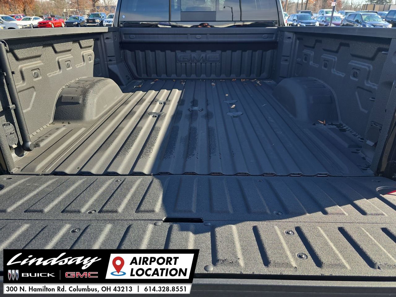 New 2025 GMC Sierra 2500 Denali w/ Denali Reserve Package image 27