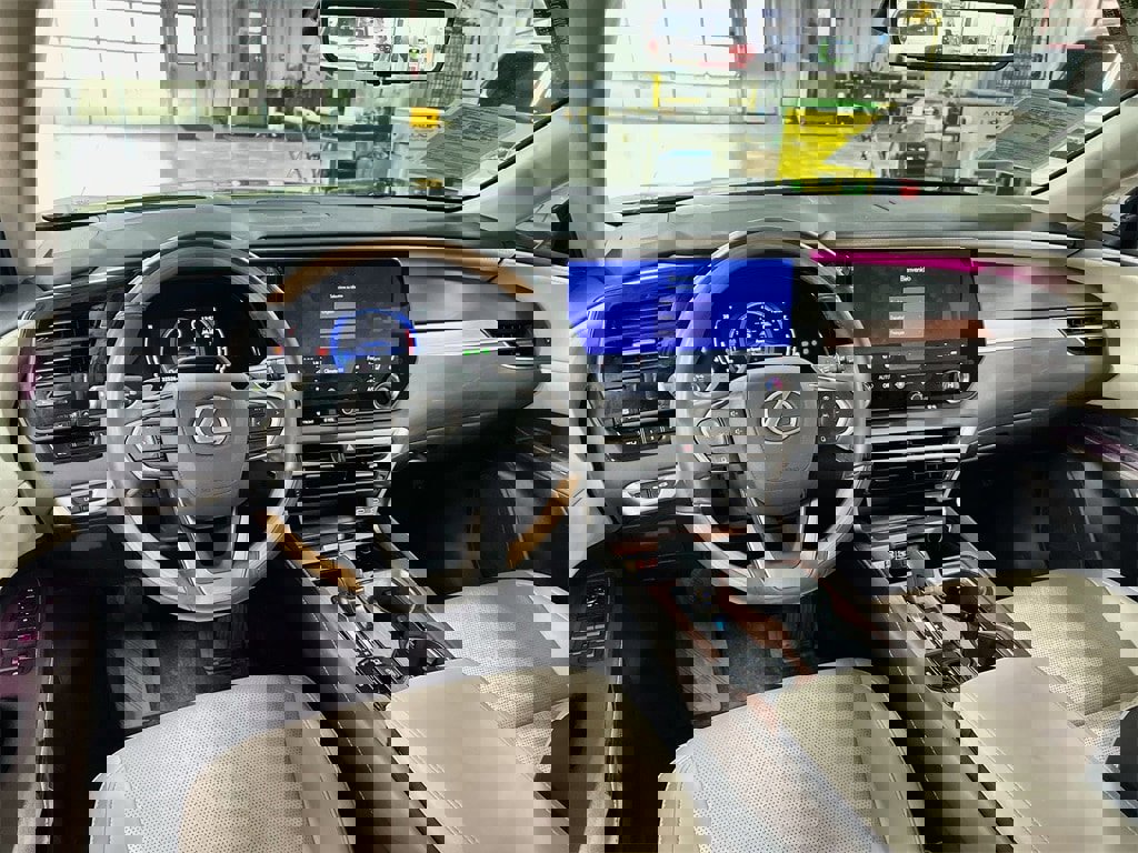 Used 2023 Lexus RX 350 Premium Plus w/ Cold Area Package image 20