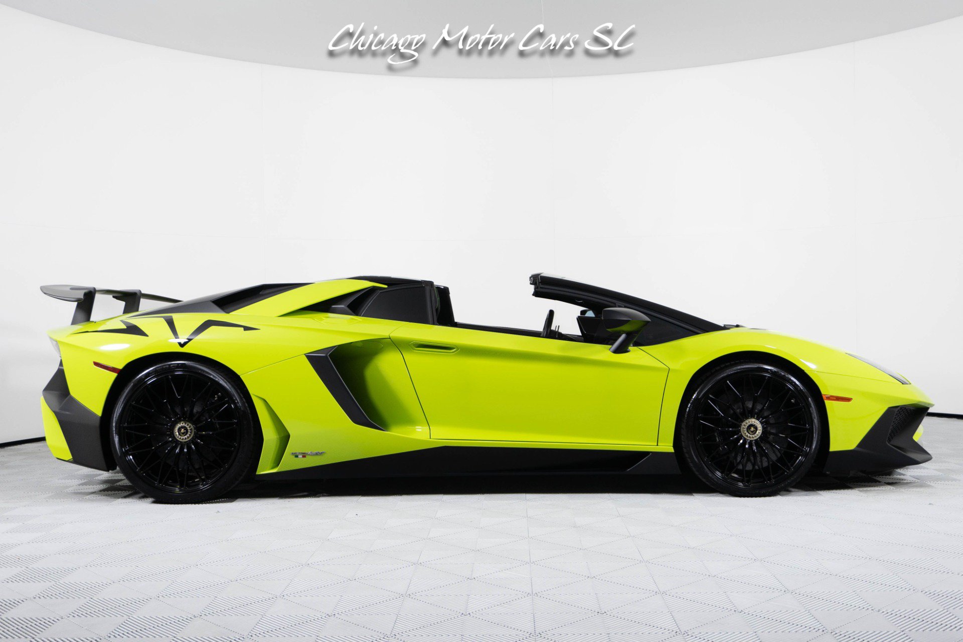 Used 2016 Lamborghini Aventador LP 750-4 Superveloce AWD/4WD image 5