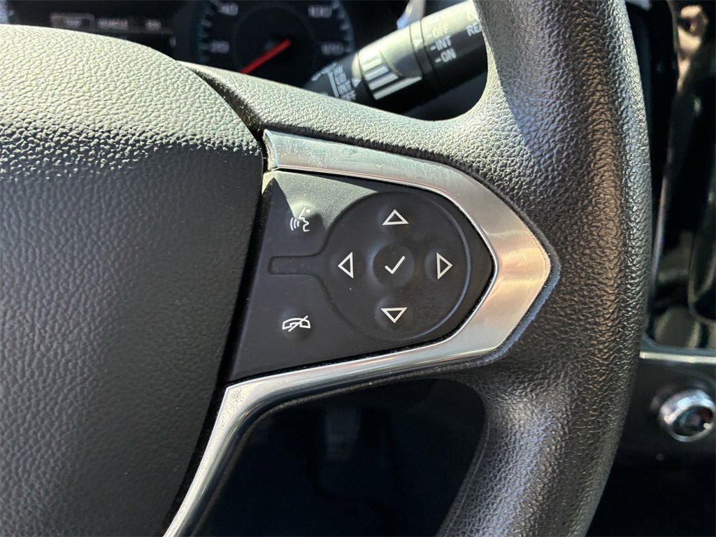 Used 2021 Chevrolet Traverse LS image 23