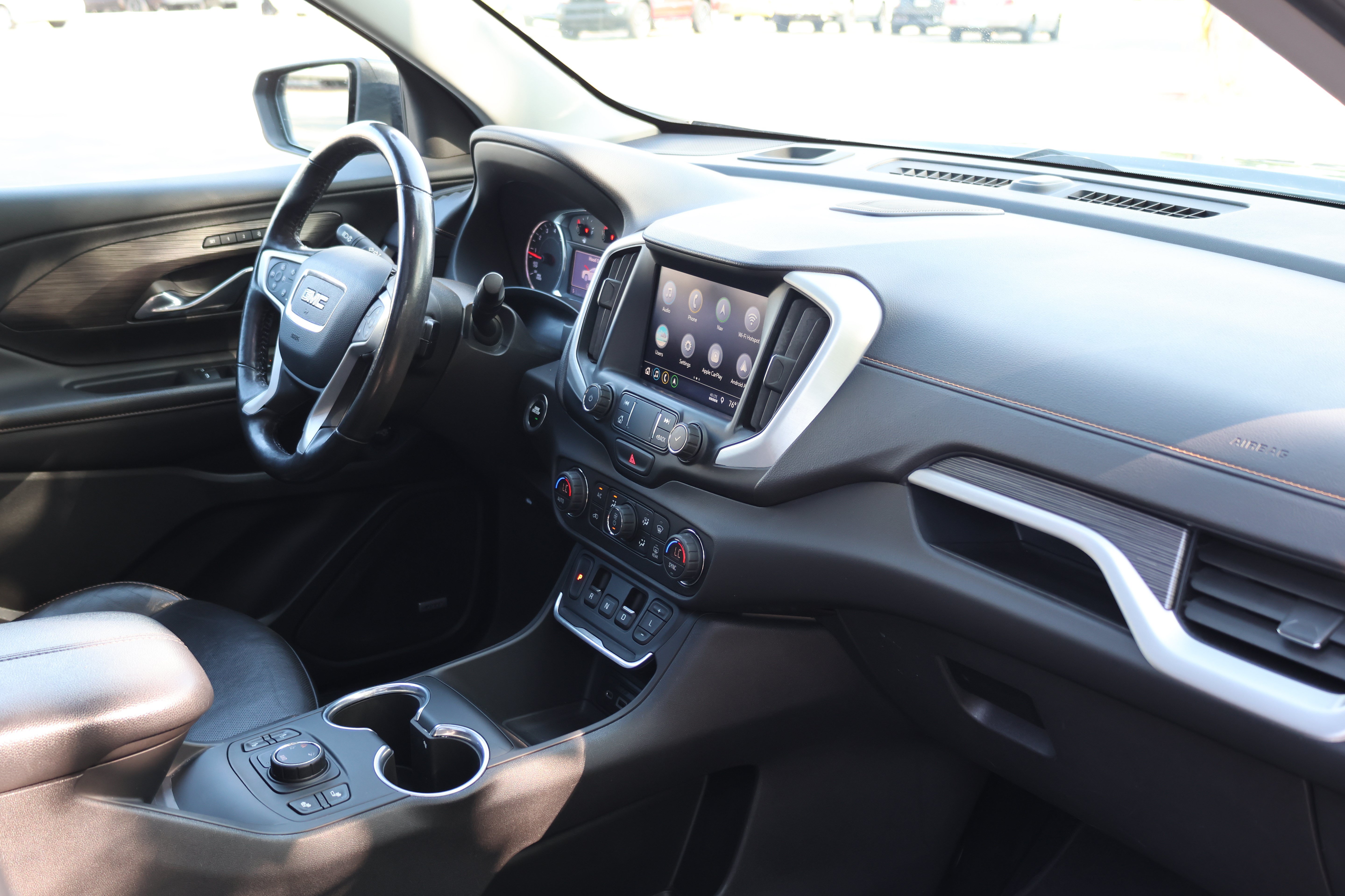 Used 2020 GMC Terrain SLT w/ Preferred Package AWD/4WD image 39