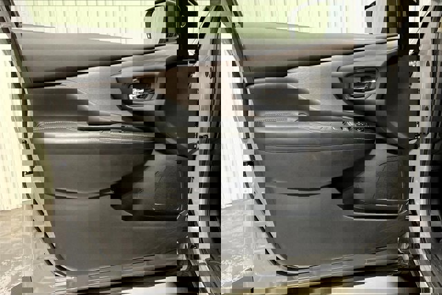 Used 2024 Nissan Murano SV w/ SV Midnight Edition Package image 23