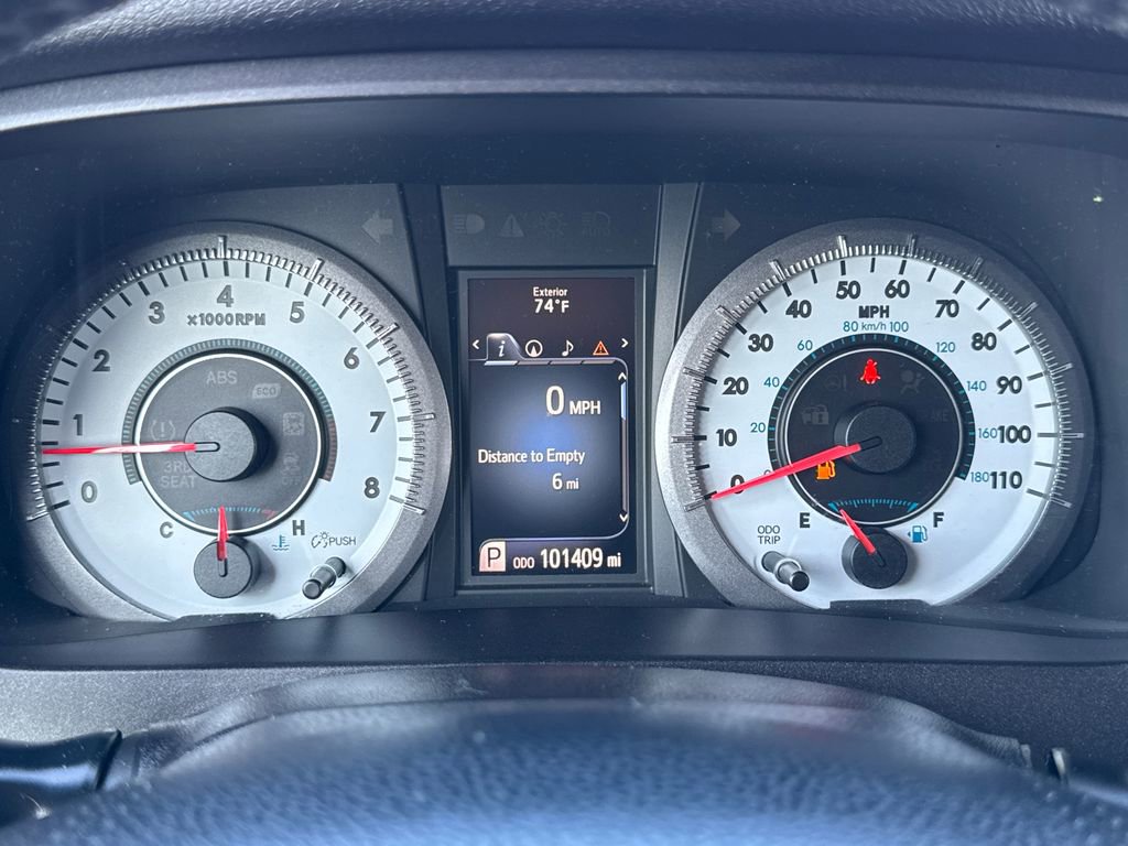 Used 2017 Toyota Sienna SE Premium image 32
