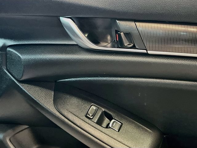 Used 2021 Honda Accord Sport image 32