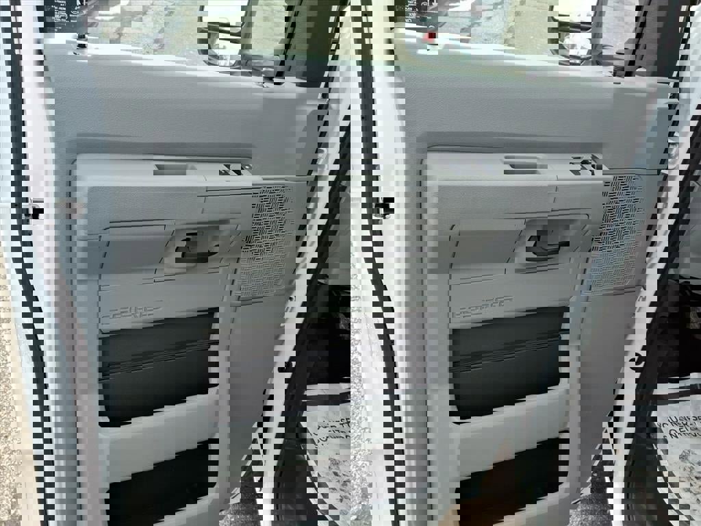 New 2026 Ford E-350 and Econoline 350 Super Duty w/ Power Equipment Group image 42