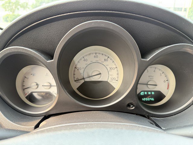 Used 2009 Chrysler Sebring LX FWD image 17