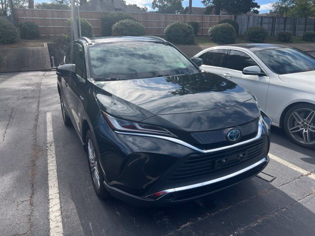 Certified 2021 Toyota Venza XLE w/ Softex Package AWD/4WD image 1
