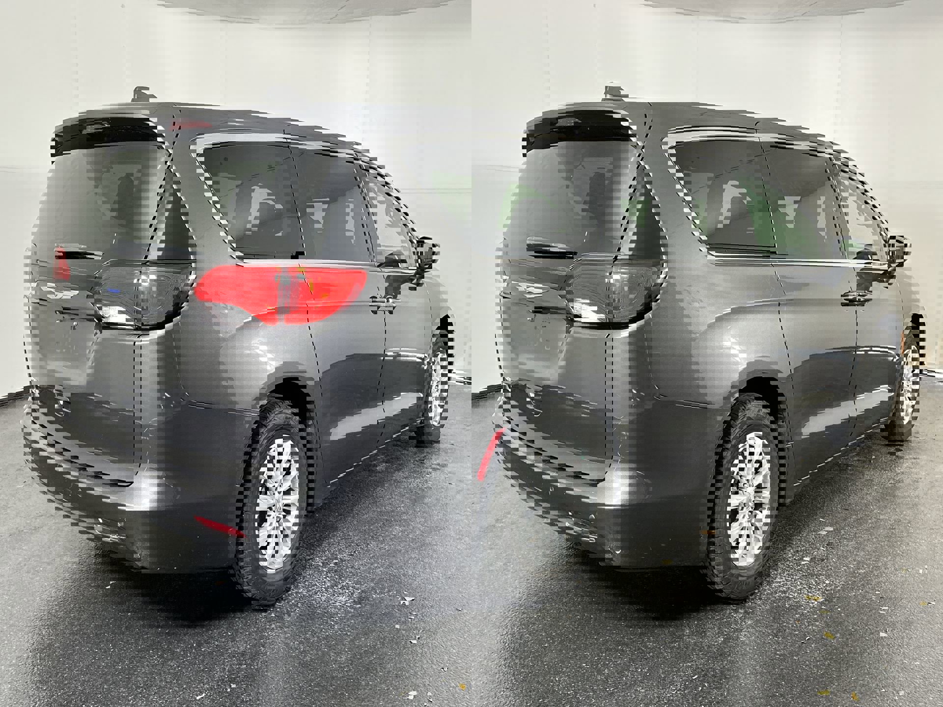 Used 2018 Chrysler Pacifica LX w/ Tire & Wheel Group image 11