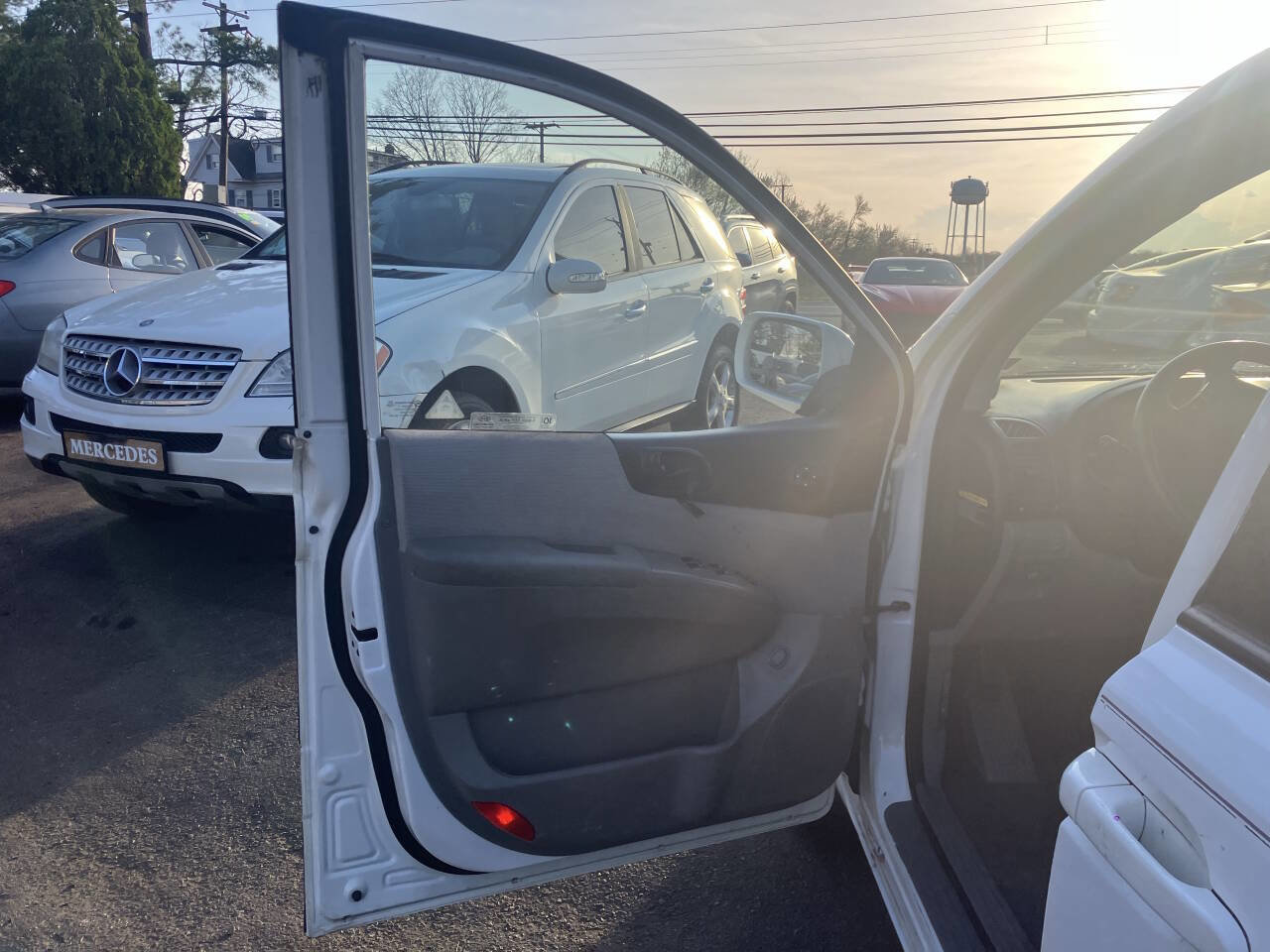 Used 2008 Kia Sedona w/ Convenience Pkg image 14