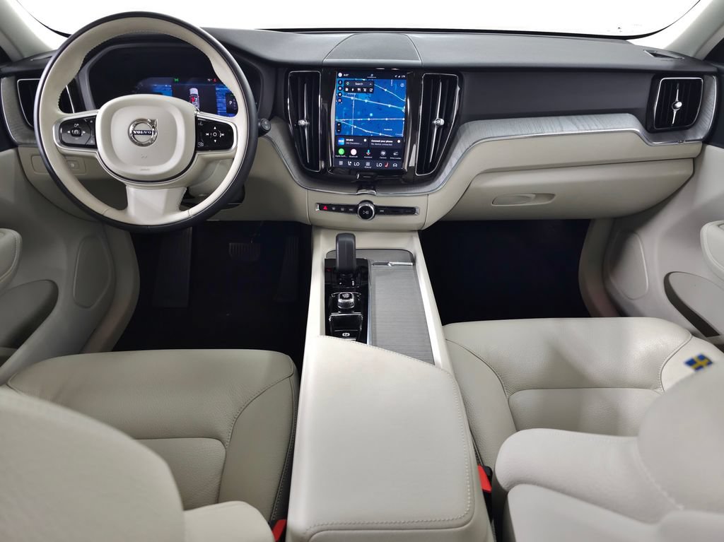 Used 2025 Volvo XC60 T8 Plus w/ Climate Package AWD/4WD image 13
