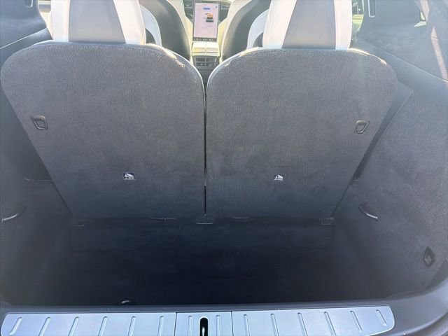 Used 2018 Tesla Model X 100D image 29