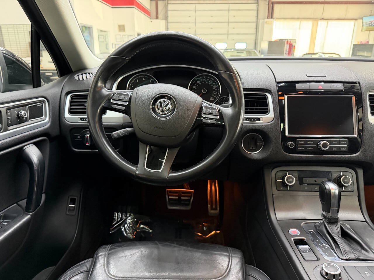 Used 2012 Volkswagen Touareg VR6 AWD/4WD image 21