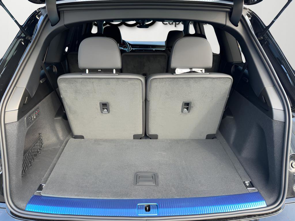 New 2026 Audi Q7 3.0T Premium Plus AWD/4WD image 41