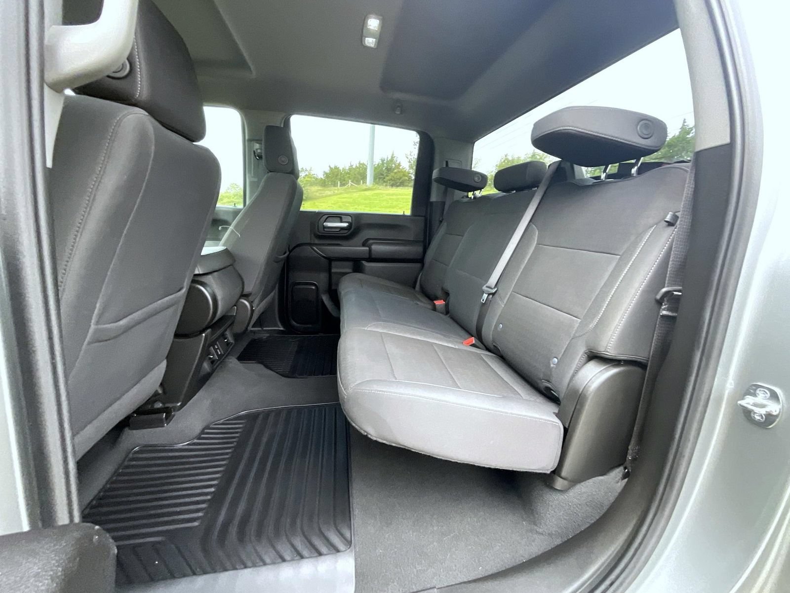 Used 2024 Chevrolet Silverado 2500 Custom w/ Custom Value Package AWD/4WD image 19