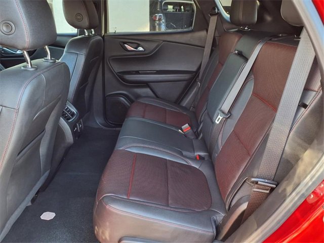 Used 2025 Chevrolet Blazer RS image 9