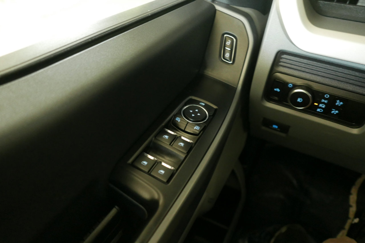 Used 2024 Ford F350 XLT image 15