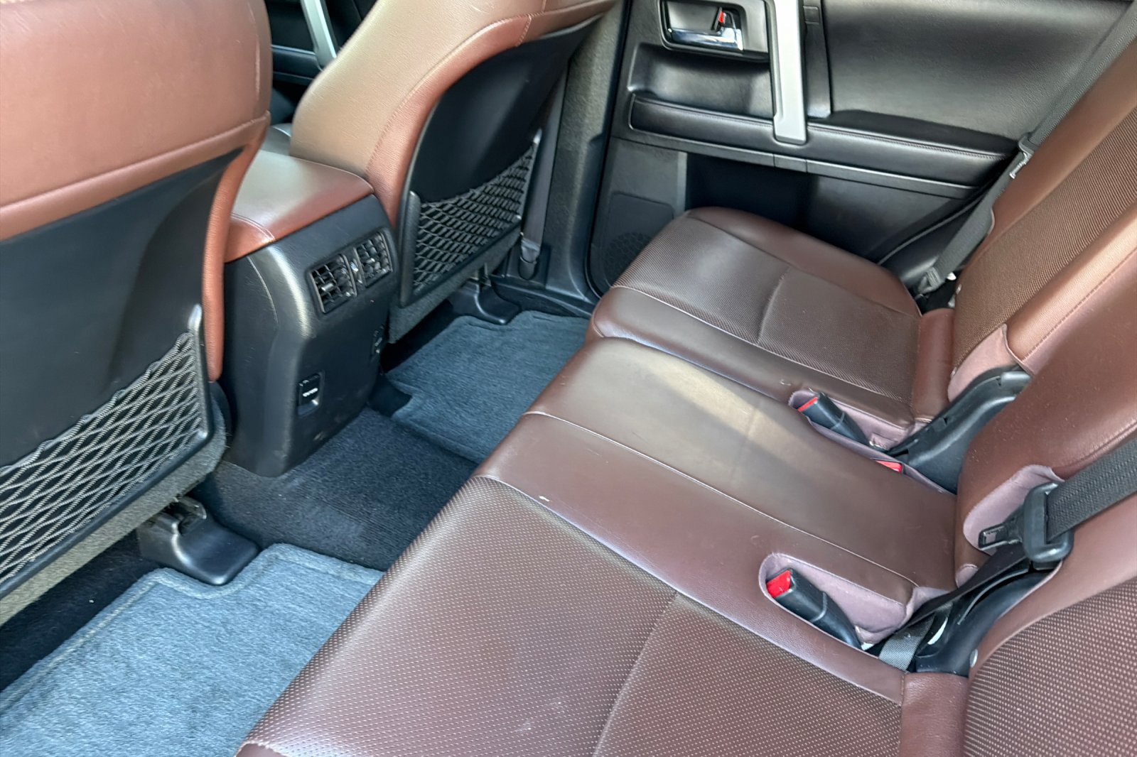 Used 2016 Toyota 4Runner Limited AWD/4WD image 16