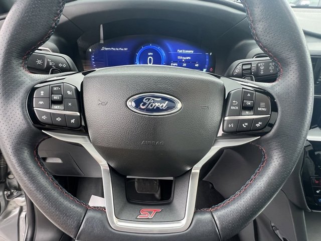 Used 2023 Ford Explorer ST w/ Equipment Group 401A image 14