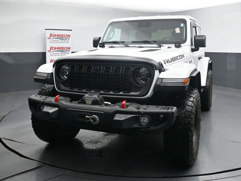 Used 2024 Jeep Wrangler Rubicon AWD/4WD image 4