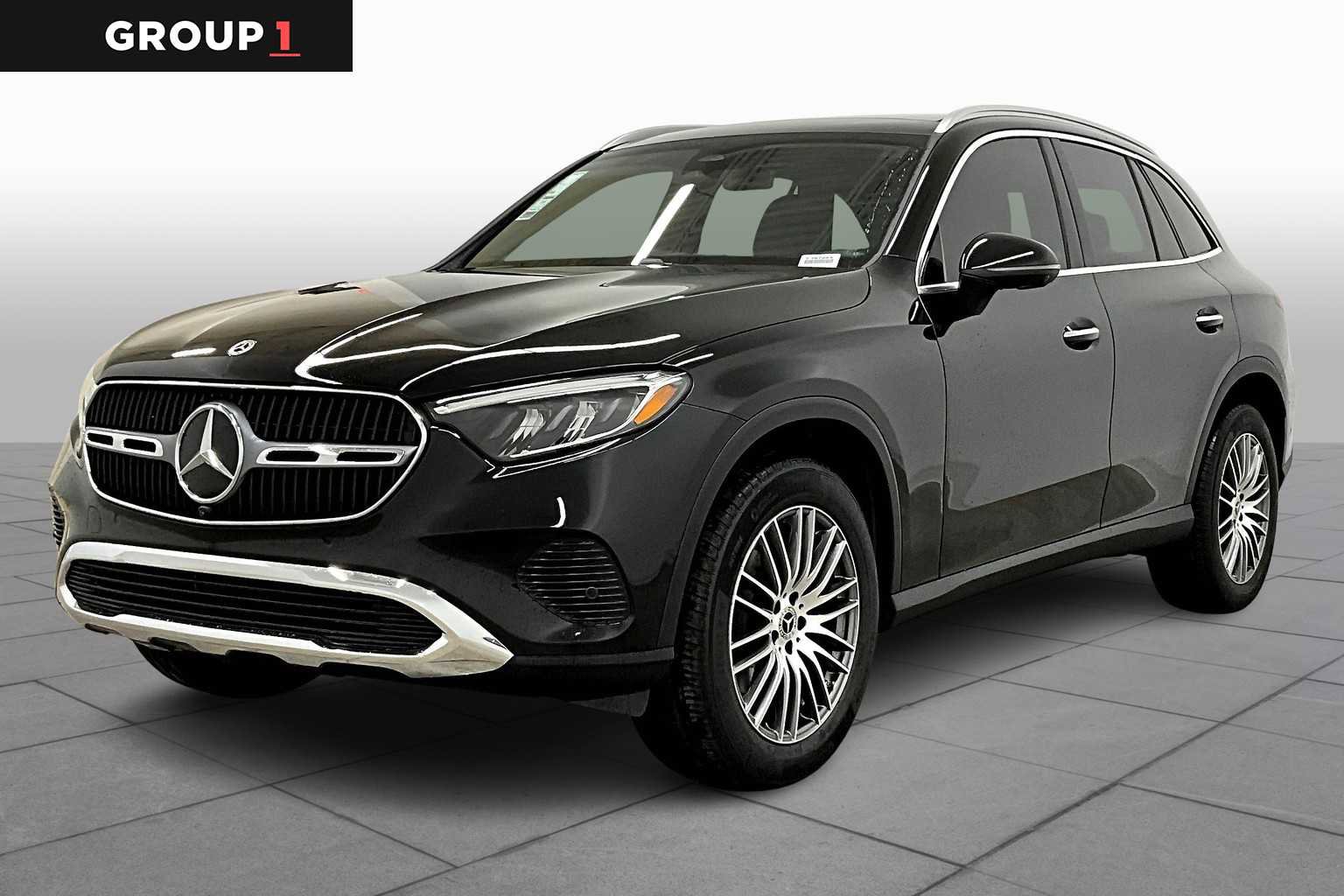 Used 2025 Mercedes-Benz GLC 300 image 1