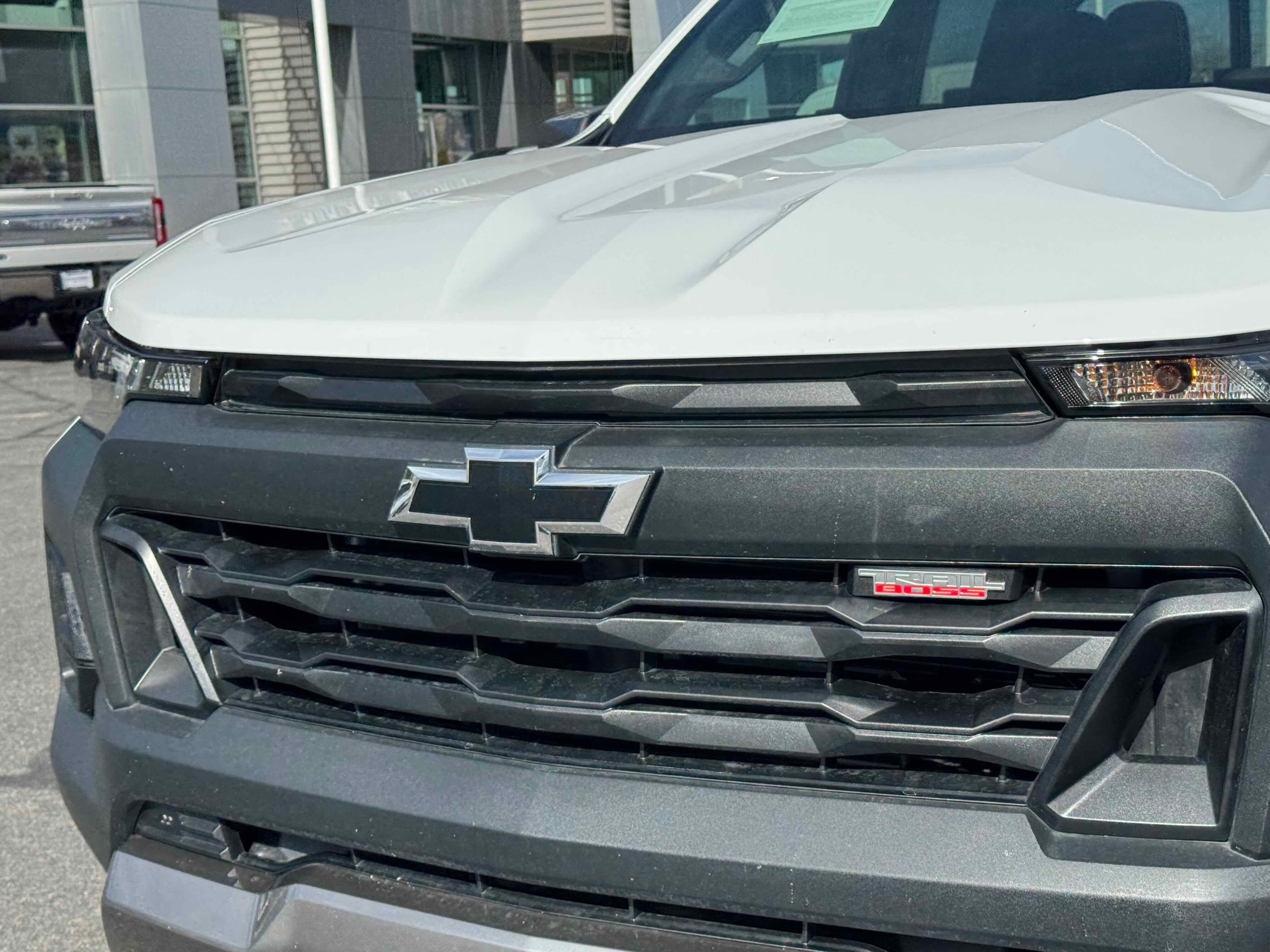 Used 2025 Chevrolet Colorado Trail Boss image 13