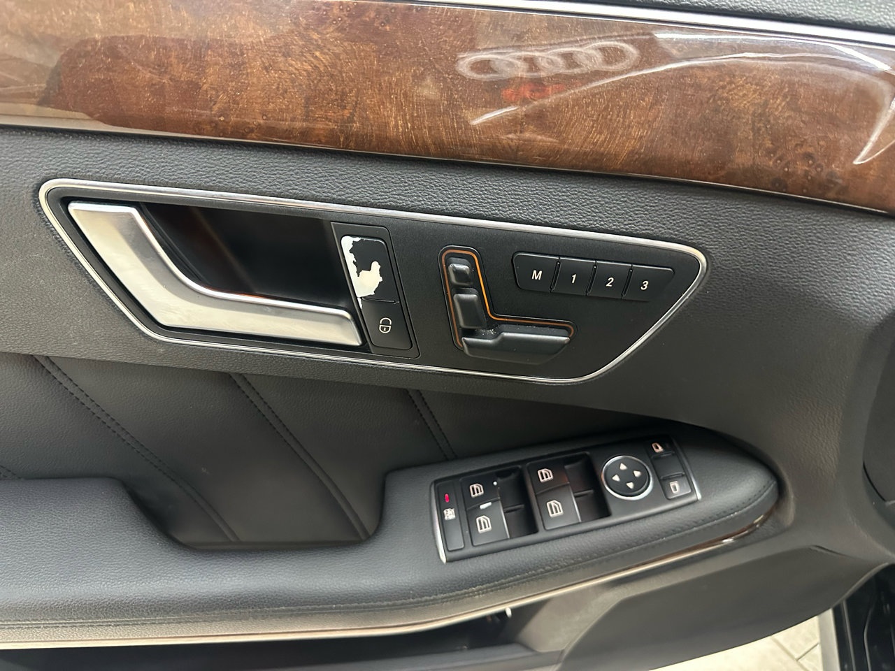 Used 2013 Mercedes-Benz E 350 BlueTEC Sedan image 17