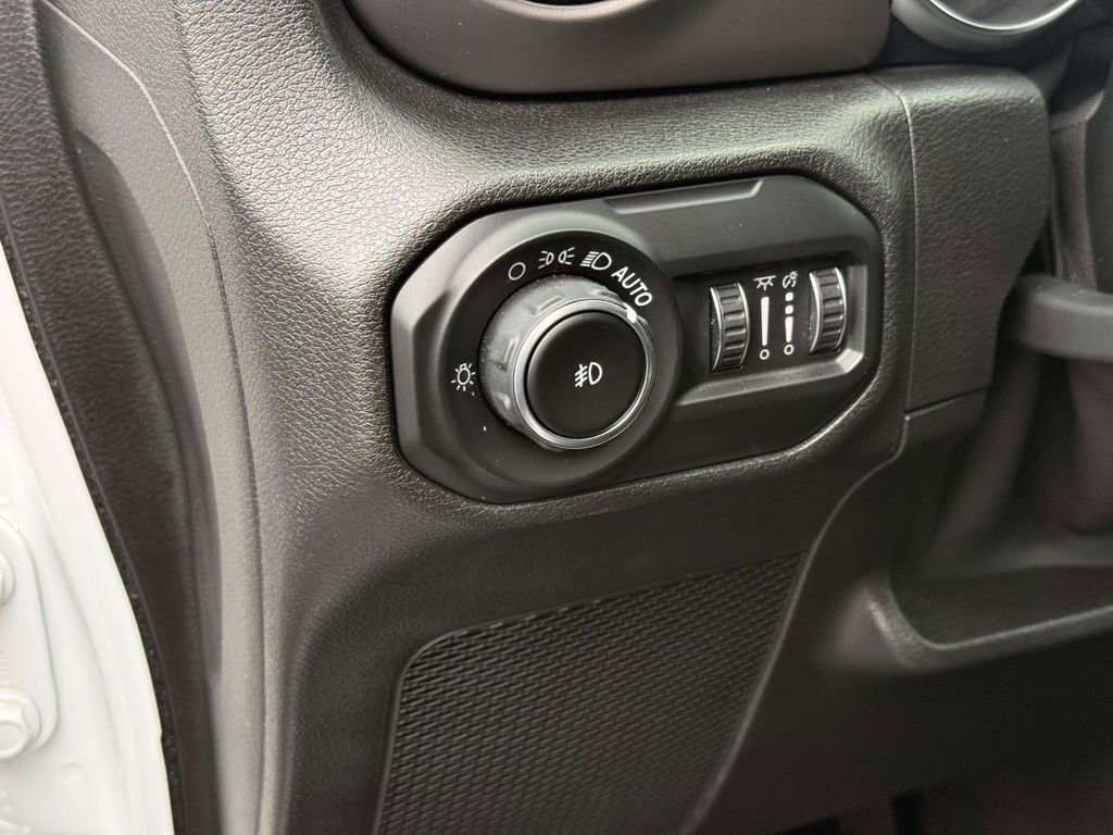 Used 2020 Jeep Wrangler Unlimited Sport image 20