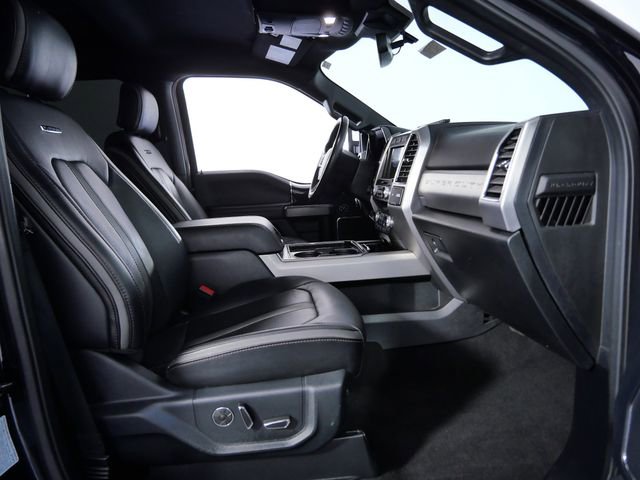 Certified 2020 Ford F250 Platinum w/ FX4 Off-Road Package AWD/4WD image 13