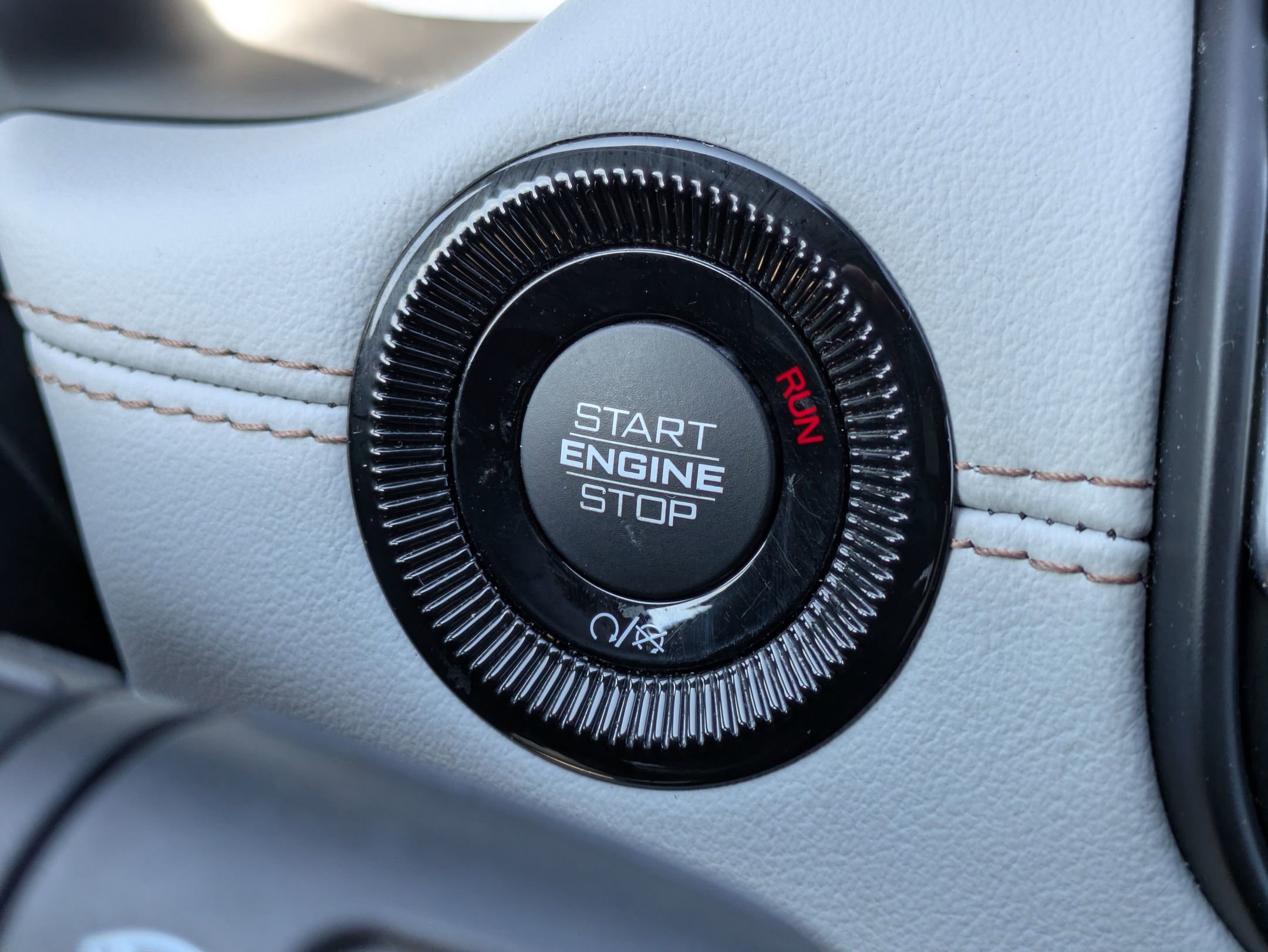 Used 2022 Jeep Compass Limited image 29