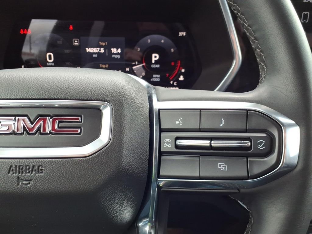 Used 2024 GMC Canyon Elevation w/ Elevation Premium Package image 18