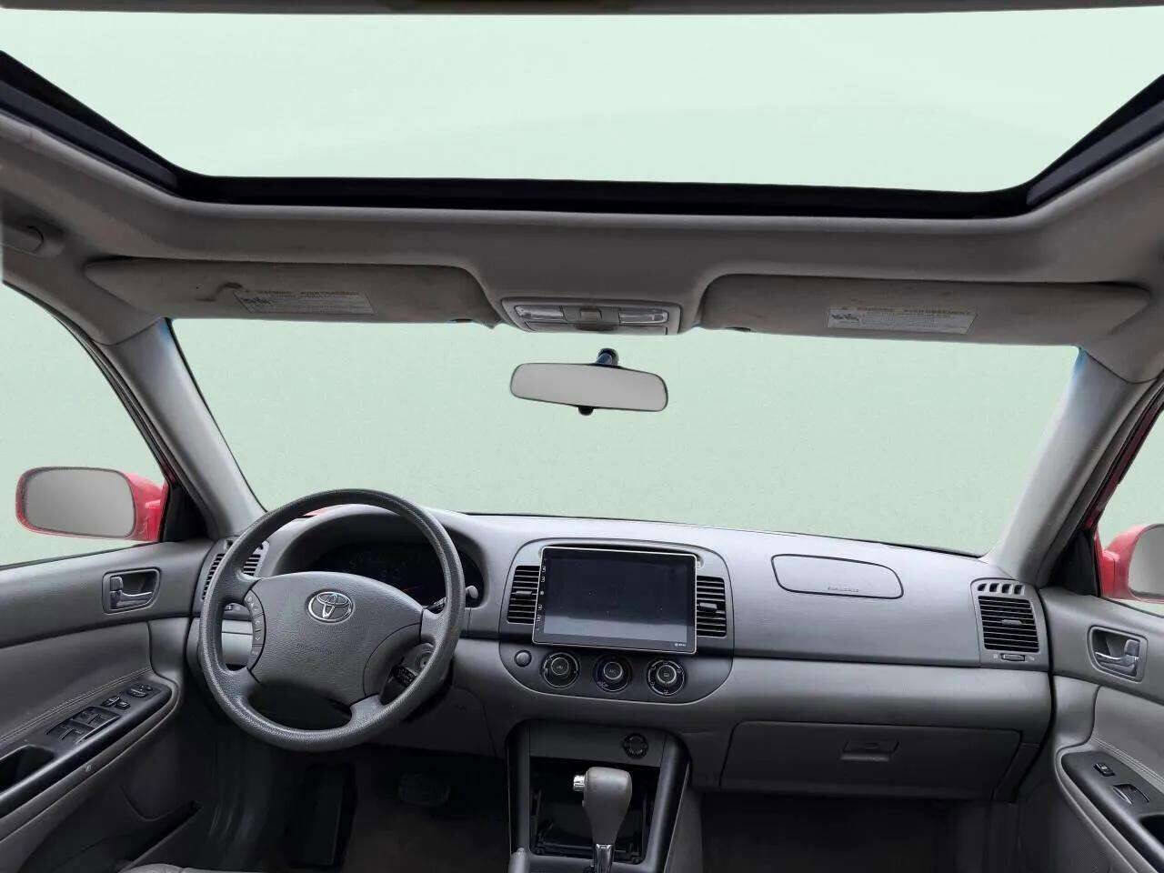 Used 2005 Toyota Camry image 14