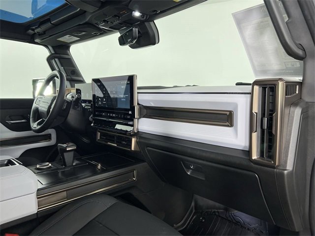 Used 2024 GMC Hummer EV 2X w/ Extreme Off-Road Package image 29