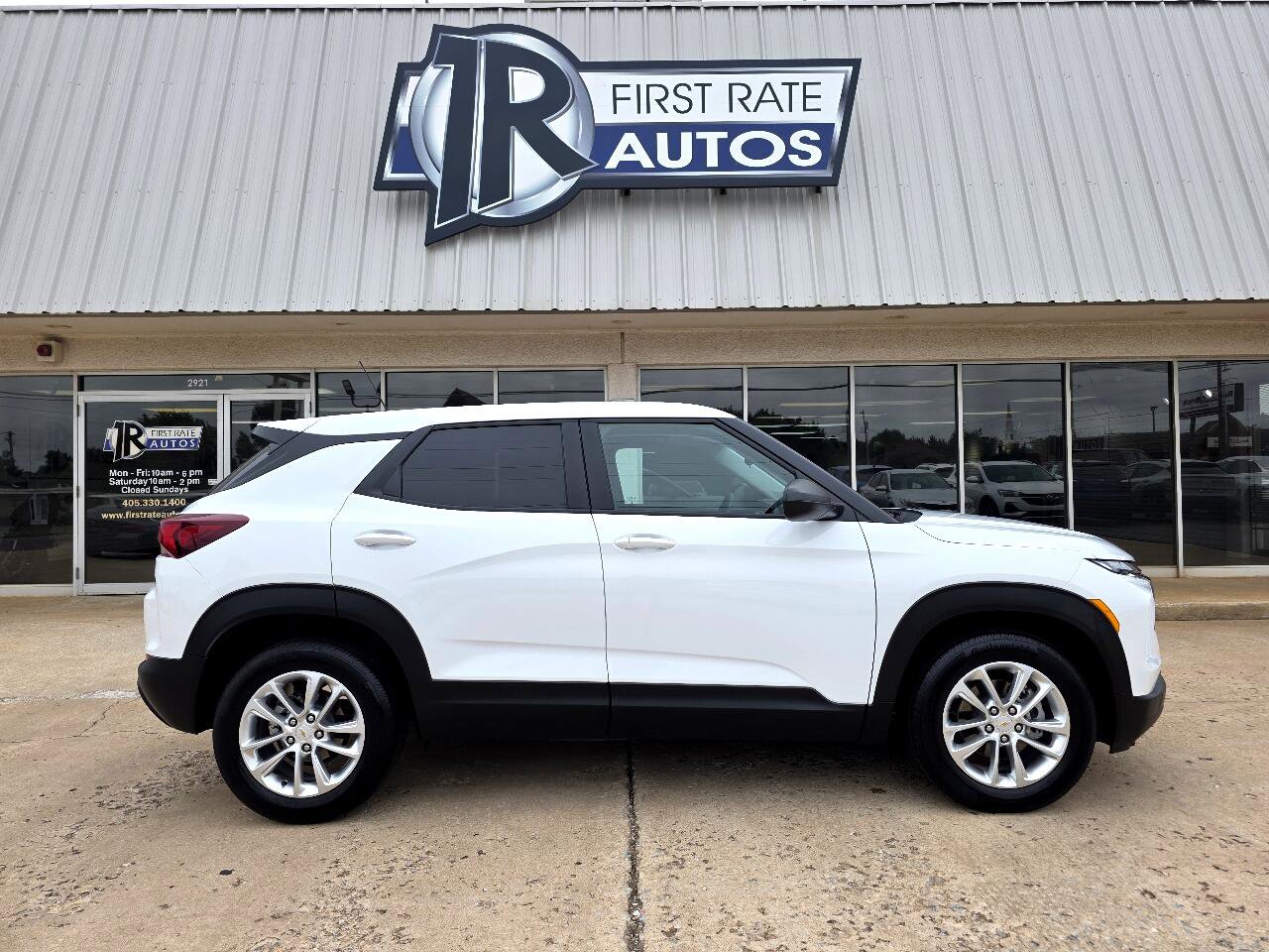 Used 2025 Chevrolet TrailBlazer LS w/ LS Convenience Package image 9