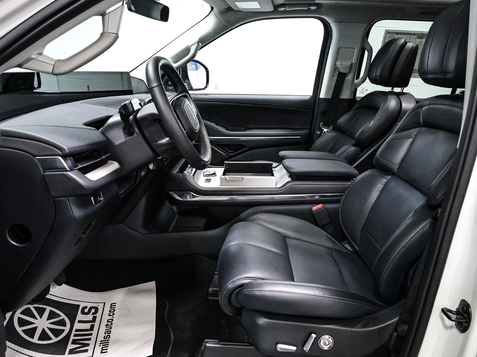 New 2026 Lincoln Navigator L Reserve image 22