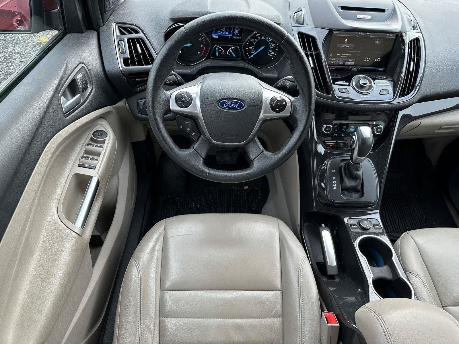 Used 2015 Ford Escape Titanium AWD/4WD image 12