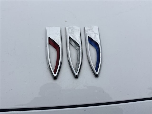 Used 2025 Buick Enclave Preferred w/ LPO, Floor Liner Package image 31