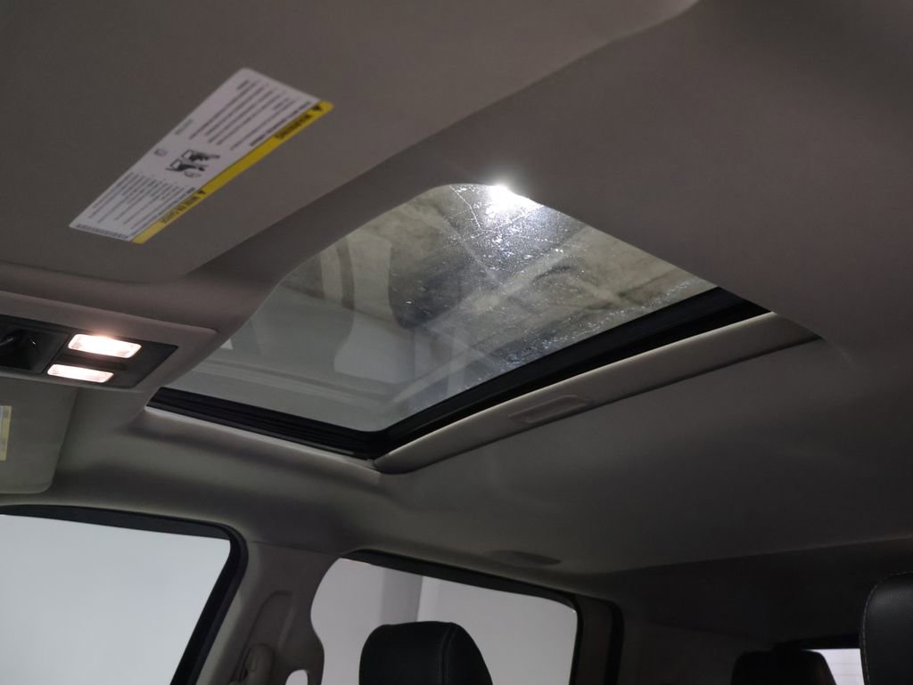 Used 2016 RAM 3500 Laramie image 33