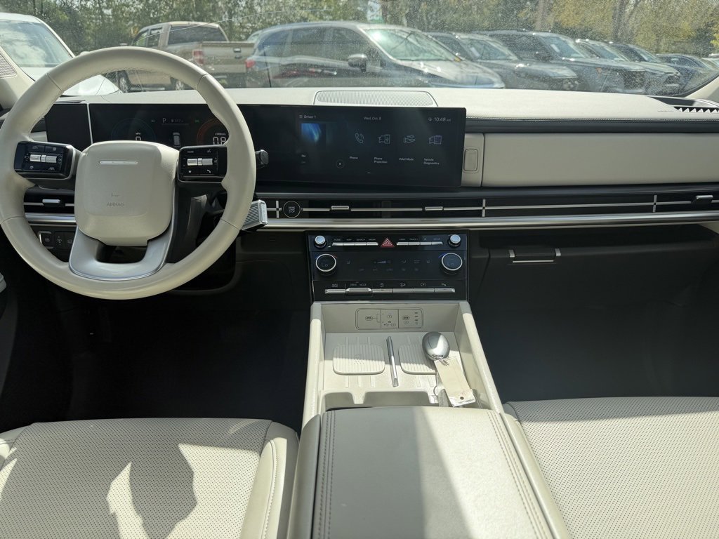 Used 2025 Hyundai Santa Fe SEL image 12