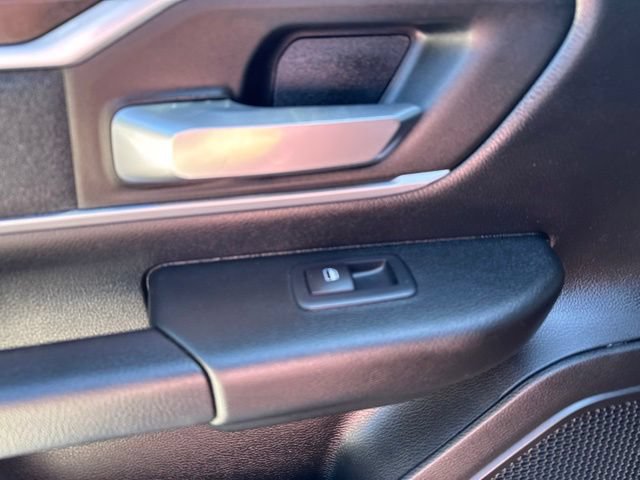 Used 2023 RAM 1500 Big Horn AWD/4WD image 44