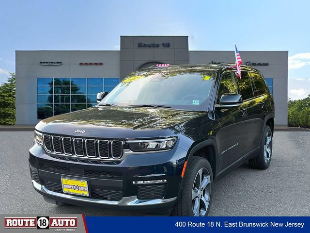 Used 2023 Jeep Grand Cherokee L Limited w/ Luxury Tech Group II AWD/4WD image 2