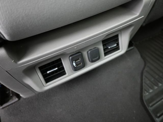 Used 2021 Chevrolet Silverado 1500 LT w/ Safety Package II AWD/4WD image 28